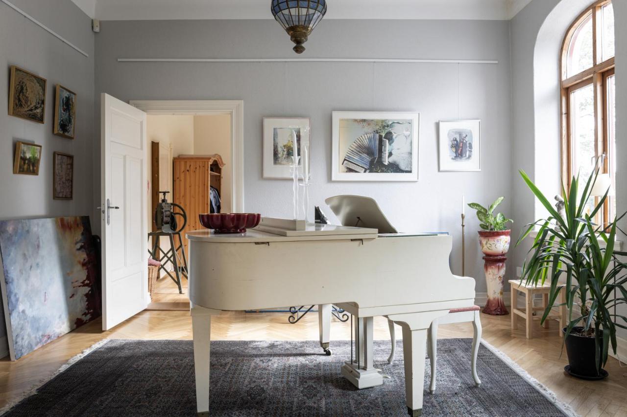 Vita Huset Pa Oesterlen Gärsnäs Esterno foto